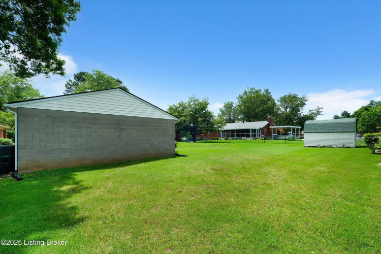 Listing Image 43