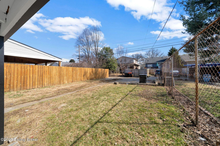 Listing Image 38