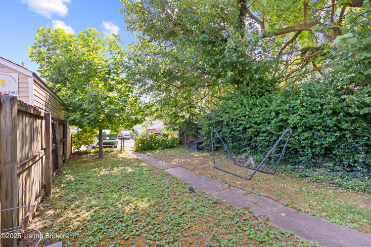 Listing Image 21