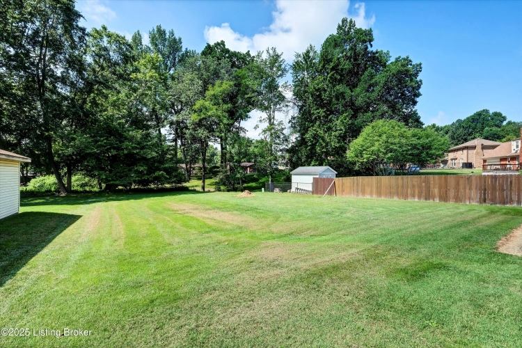 Listing Image 40
