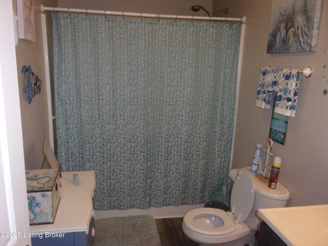 Listing Image 33