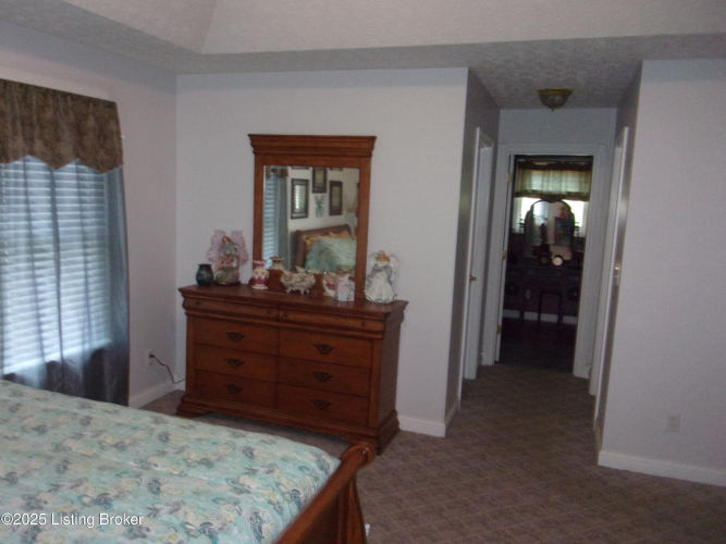 Listing Image 38