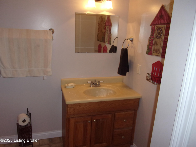 Listing Image 53