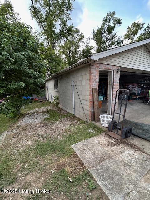 Listing Image 10