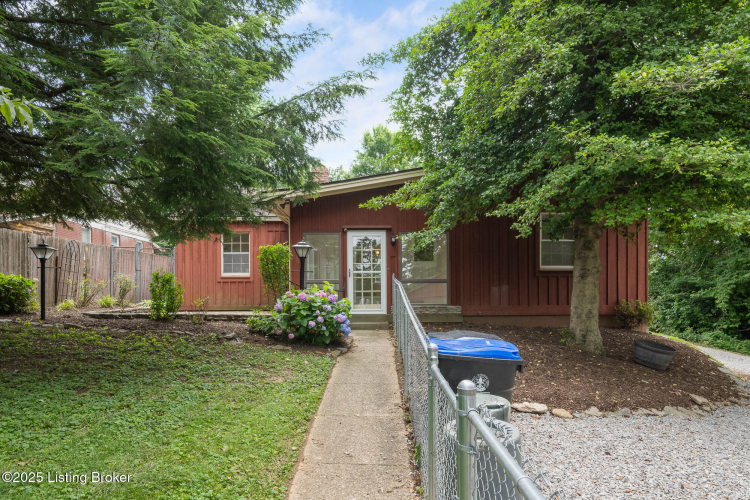 Listing Image 32