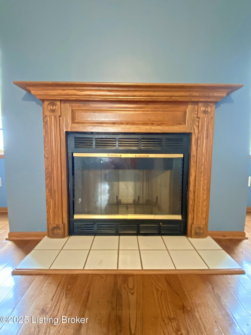 Listing Image 23
