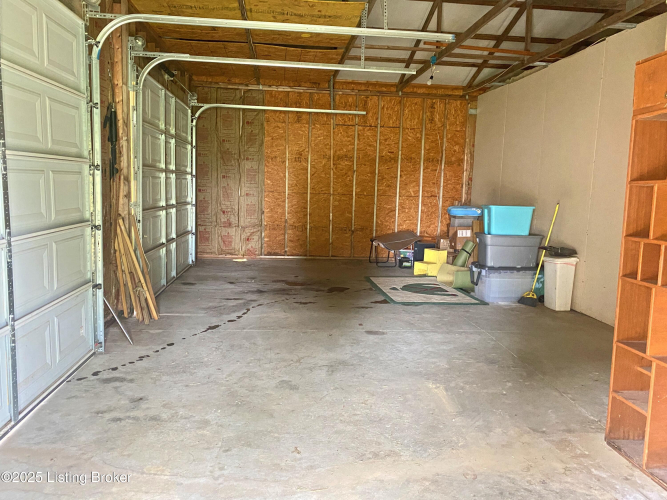 Listing Image 37