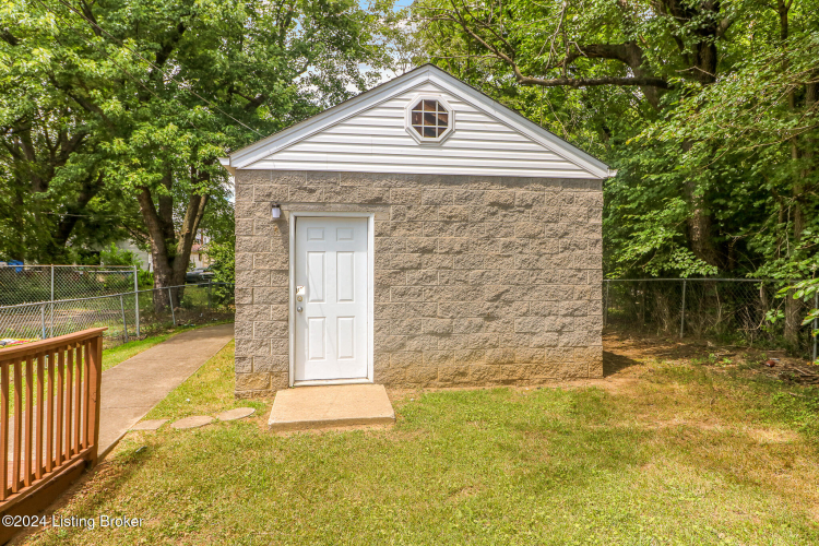 Listing Image 37