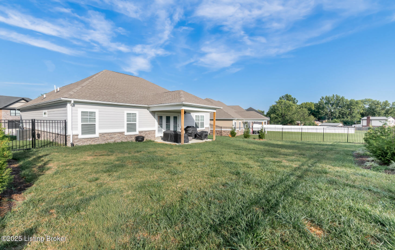 Listing Image 71