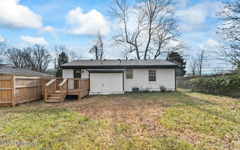 Listing Image 16