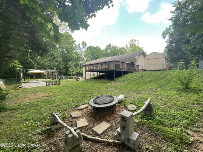 Listing Image 12