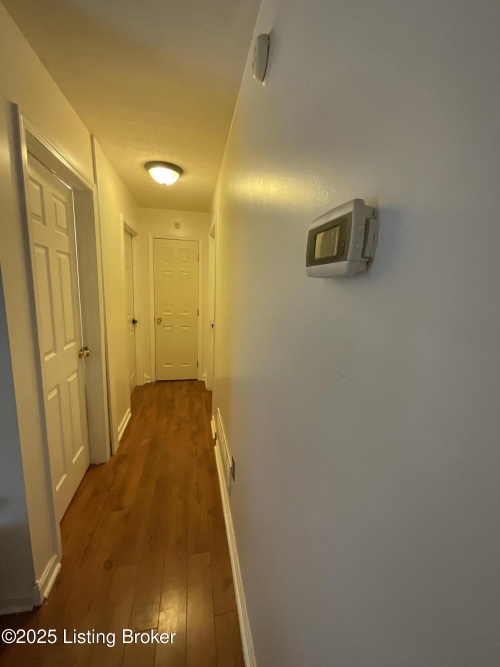 Listing Image 59