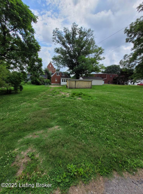 Listing Image 11