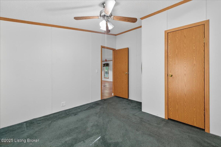 Listing Image 27