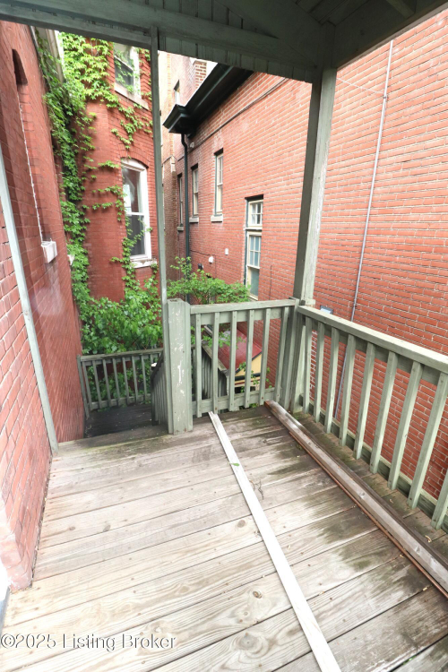 Listing Image 40