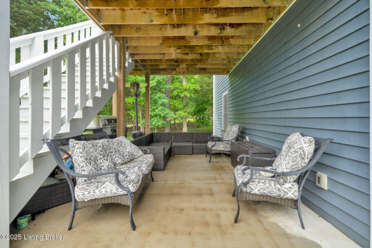 Listing Image 54