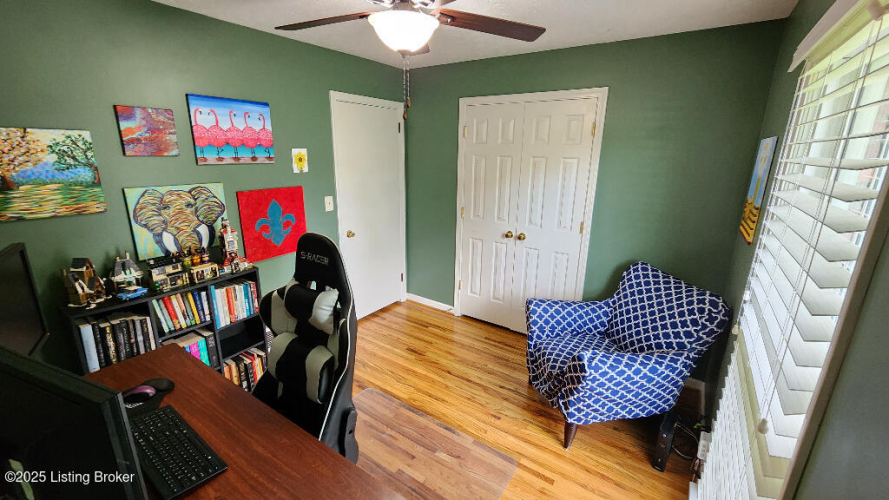 Listing Image 18