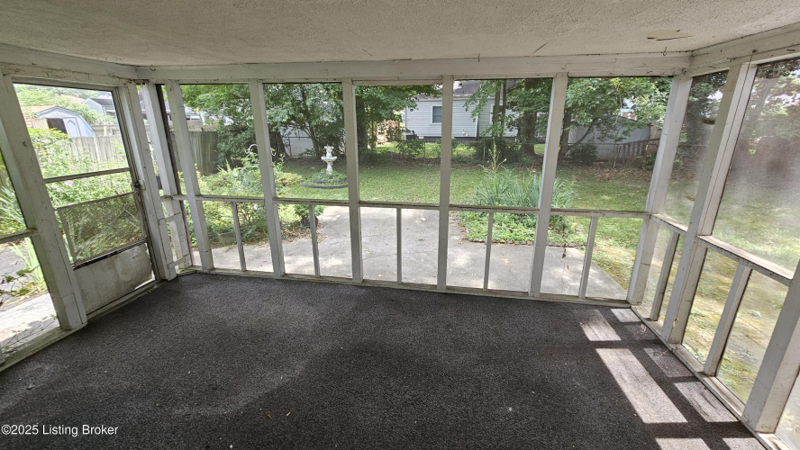 Listing Image 38