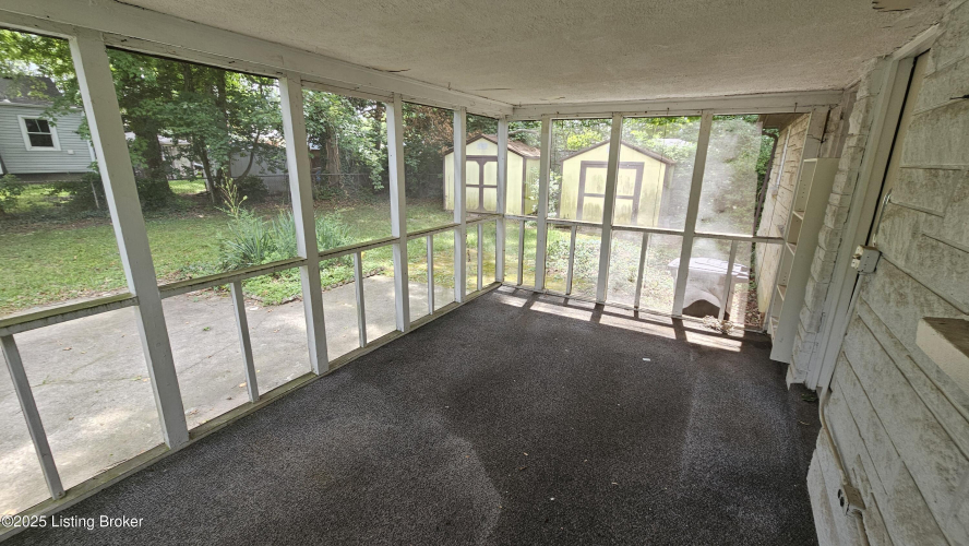 Listing Image 42