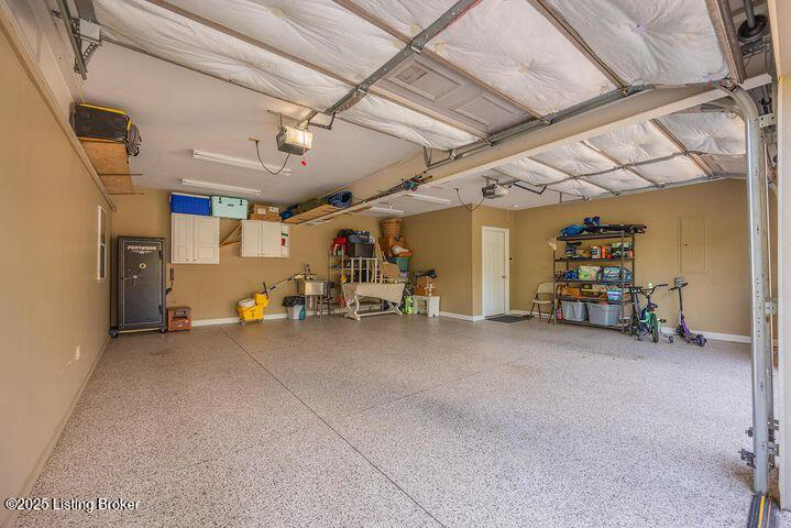 Listing Image 43