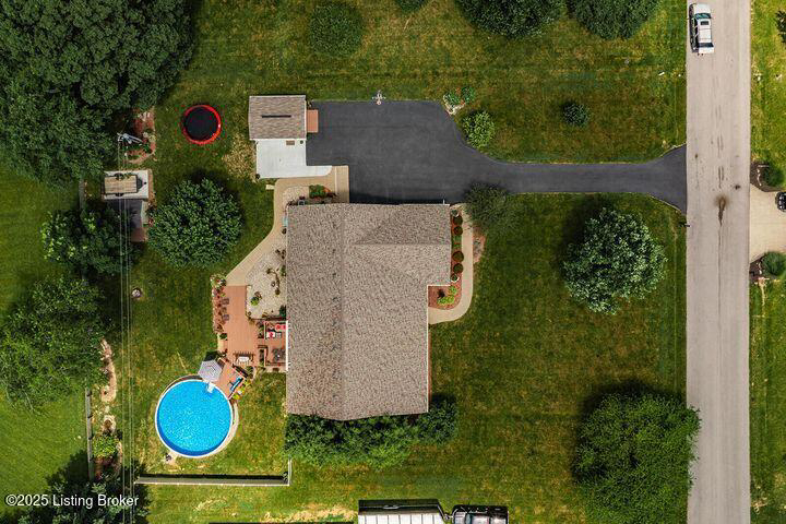 Listing Image 52