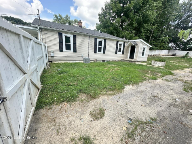 Listing Image 17