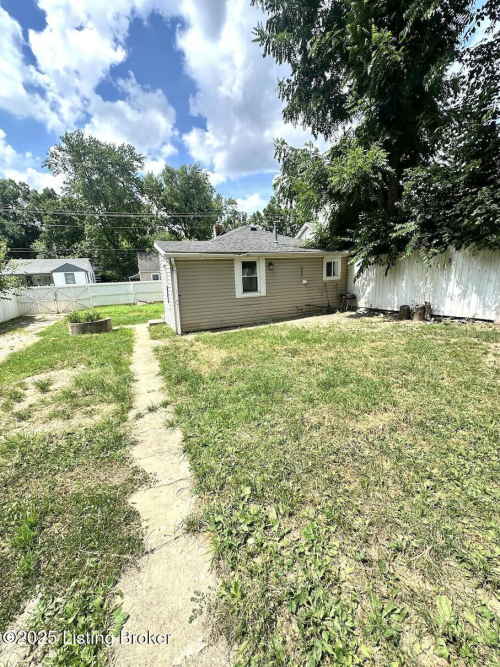 Listing Image 18
