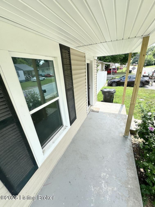 Listing Image 22