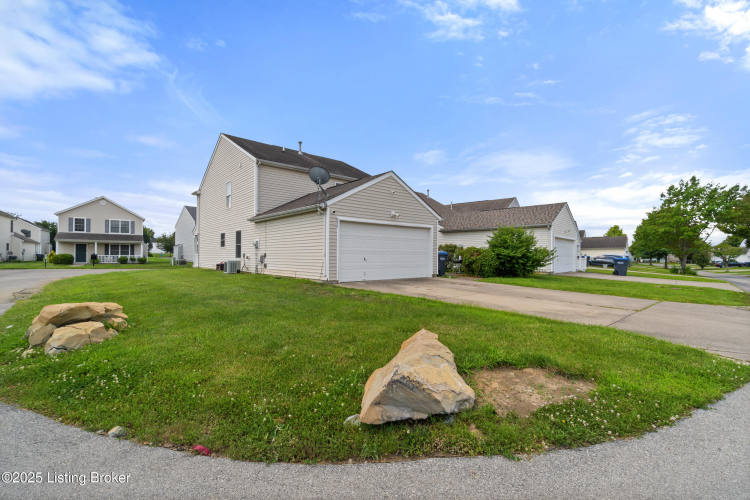 Listing Image 37