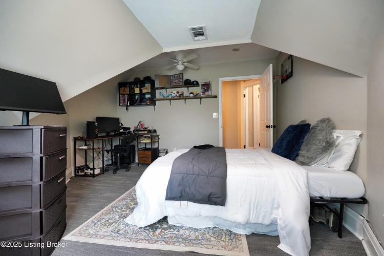 Listing Image 52