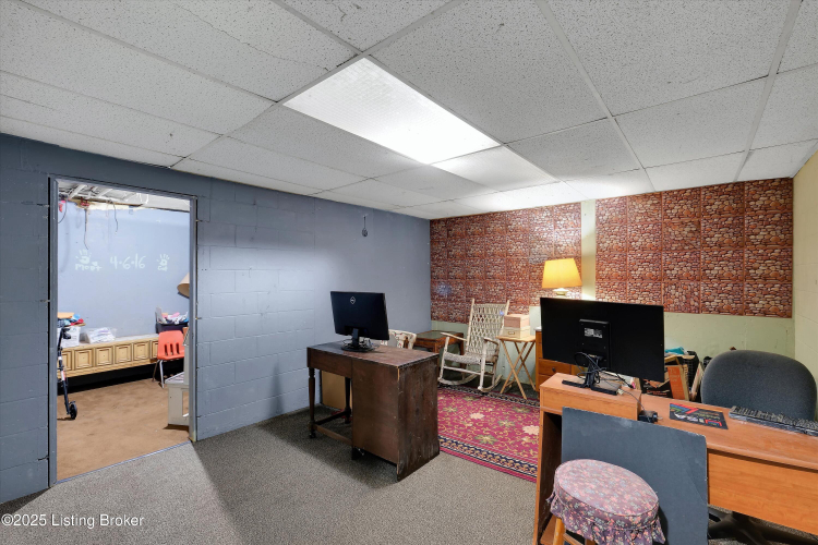 Listing Image 35