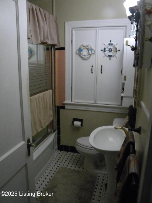 Listing Image 18