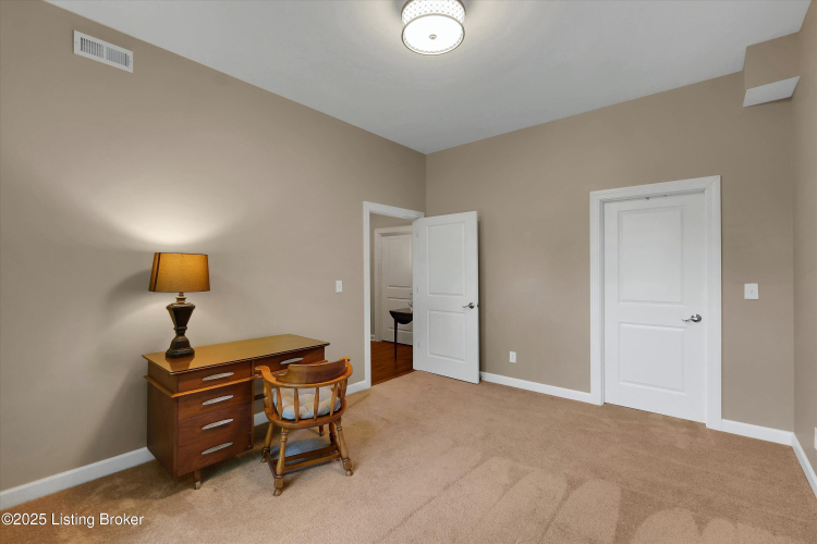 Listing Image 45
