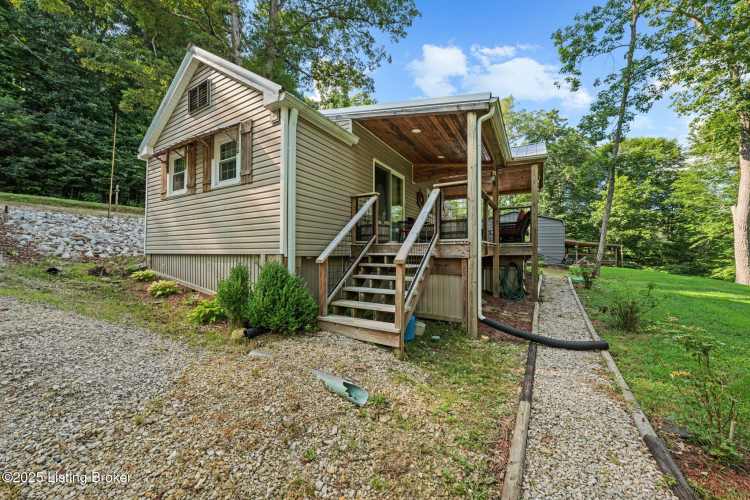 Listing Image 5