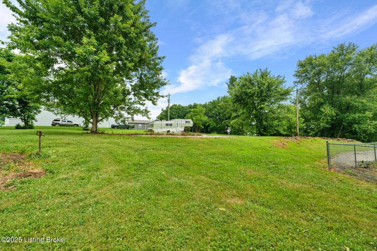 Listing Image 46