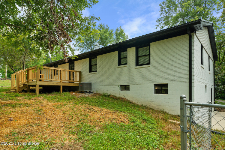 Listing Image 48