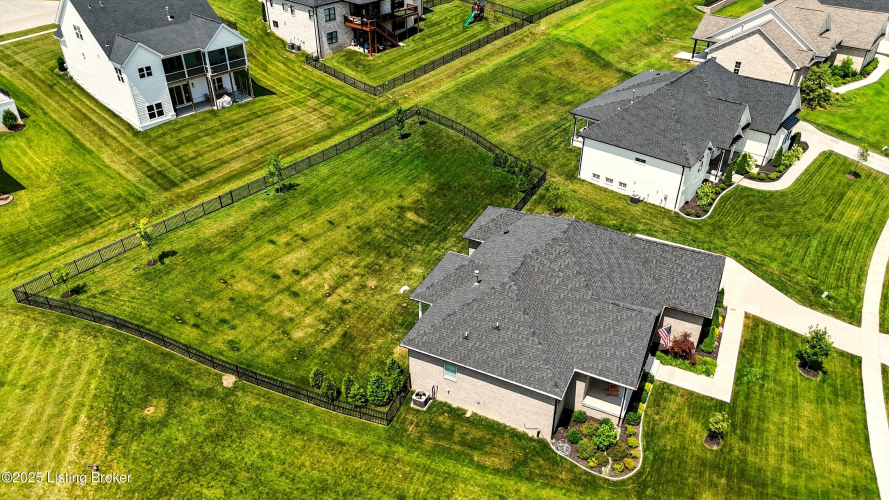 Listing Image 52