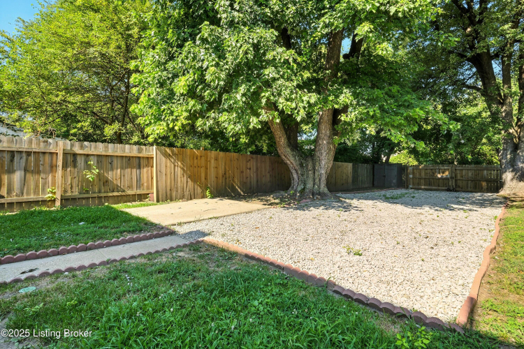 Listing Image 26