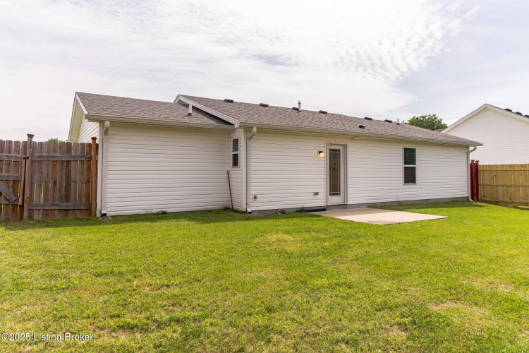 Listing Image 14