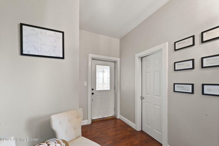 Listing Image 59