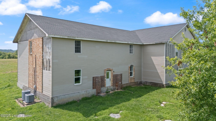 Listing Image 98