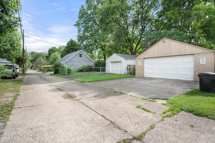 Listing Image 41