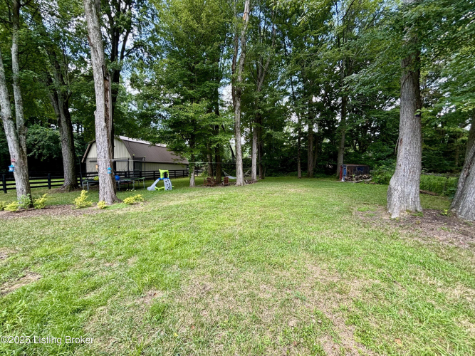 Listing Image 17