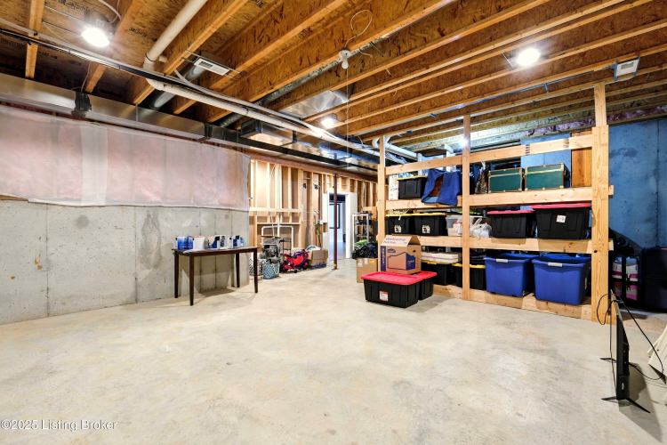 Listing Image 38