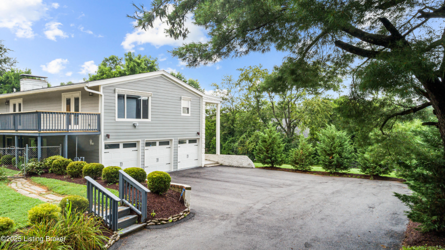 Listing Image 58