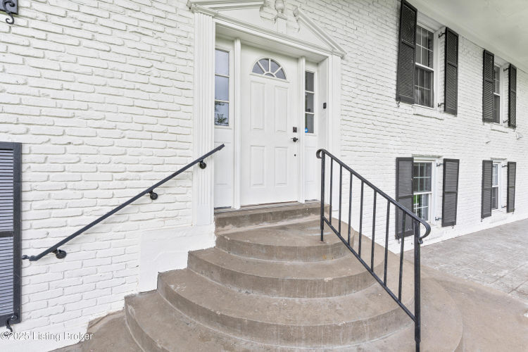 Listing Image 80
