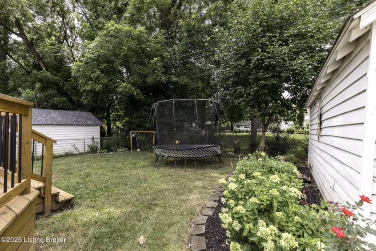 Listing Image 47