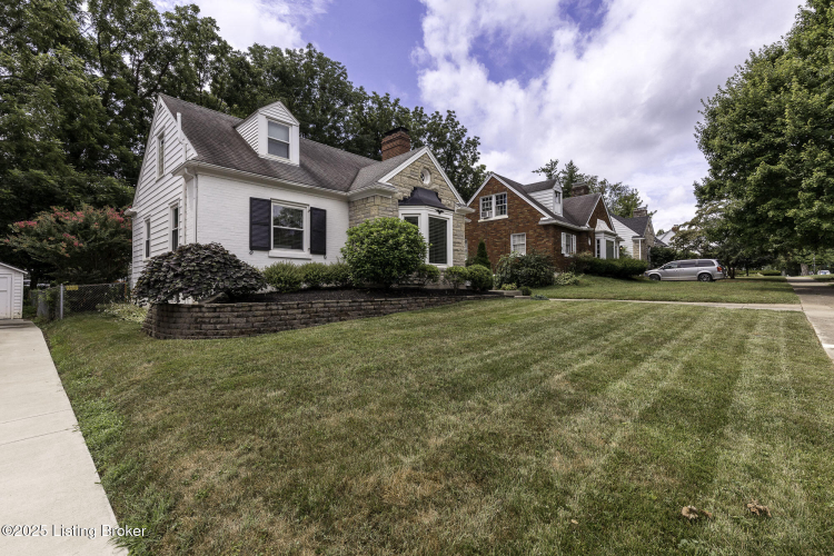 Listing Image 54