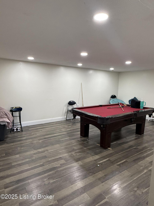 Listing Image 11