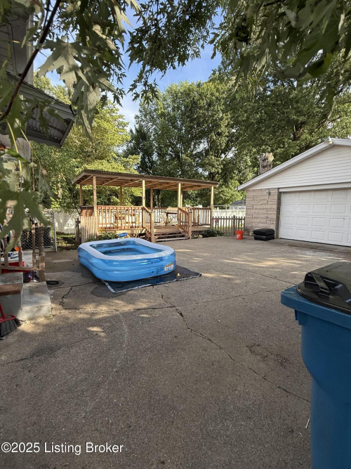 Listing Image 15